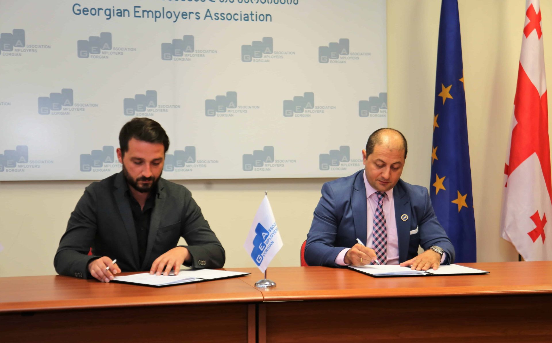 A memorandum of cooperation was signed between Saxstat and the employers' association