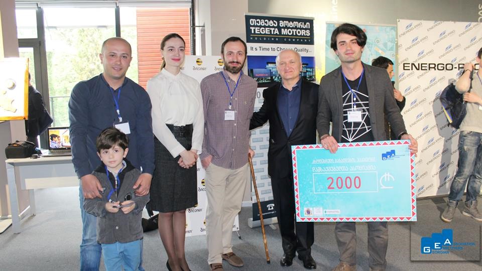 The winner of the professional education hackathon was awarded by the employers' association